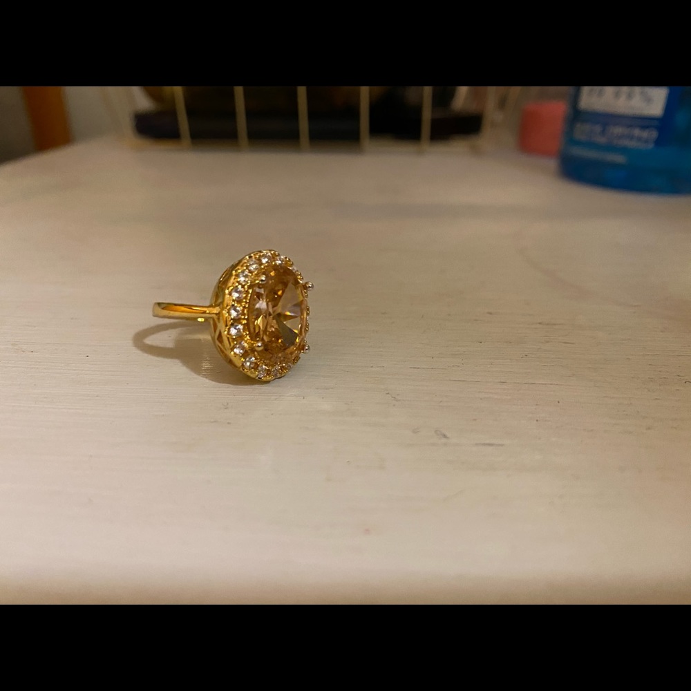 manmade gemstone ring Vintage size 6/5